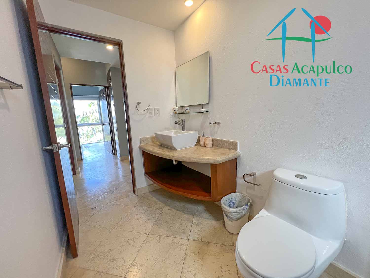 Pacífico Diamante Timón PH 1 - Baño completo 2